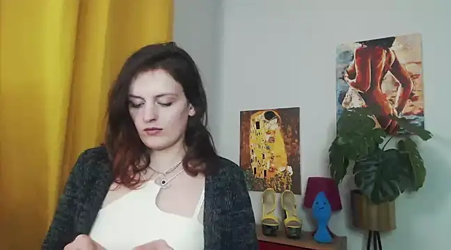 Snapshot of juicyNadine chatting on 02-28-25, 12:31 juicyNadine online show from 02-28-25, 12:31