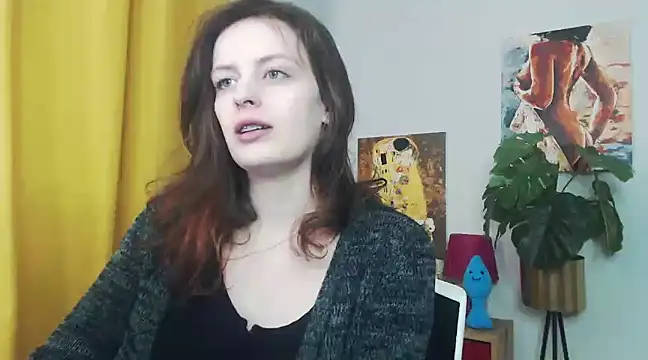 Snapshot of juicyNadine chatting on 03-03-25, 06:15 juicyNadine online show from 03-03-25, 06:15