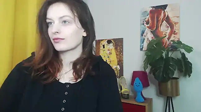 Snapshot of juicyNadine chatting on 03-14-25, 06:21 juicyNadine online show from 03-14-25, 06:21