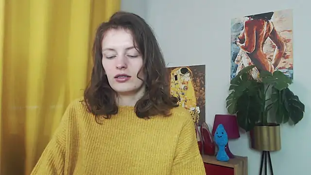 Snapshot of juicyNadine chatting on 09-28-25, 05:02 juicyNadine online show from 09-28-25, 05:02