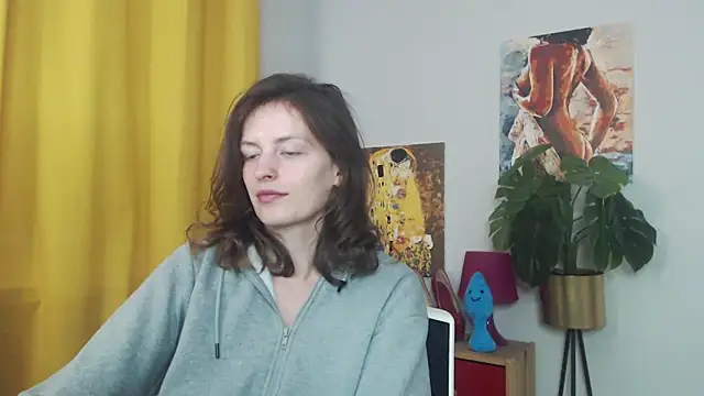 Snapshot of juicyNadine chatting on 09-29-25, 05:01 juicyNadine online show from 09-29-25, 05:01