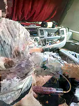 Snapshot of richa22cm chatting on 11-12-25, 02:17 richa22cm online show from 11-12-25, 02:17