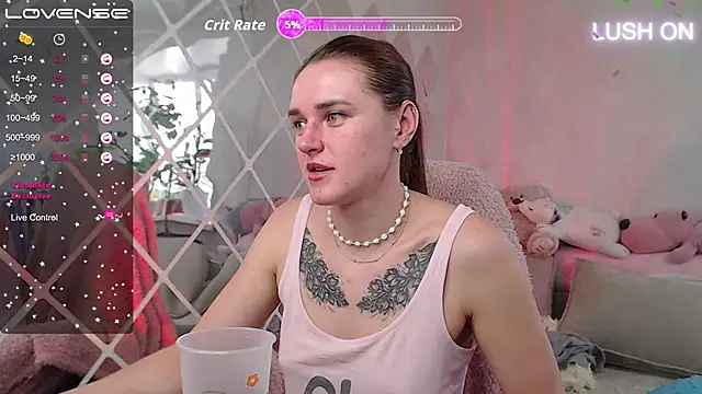 Bella  Swoon online show from 10-05-25, 02:43