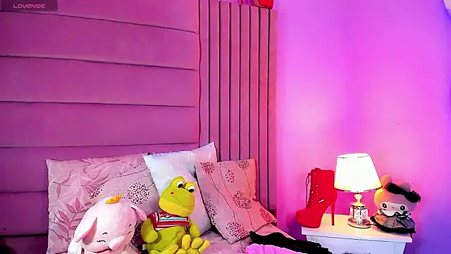 Snapshot of Audry_duque chatting on 10-14-25, 09:04 Audry duque online show from 10-14-25, 09:04