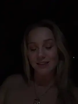 Snapshot of lexi_luv chatting on 02-22-25, 10:20 lexi luv online show from 02-22-25, 10:20