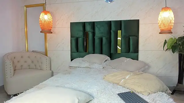 Levy Steve online show from 11-09-25, 05:28