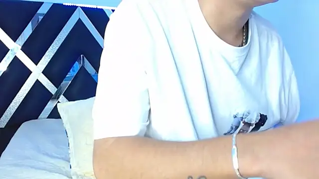 Levy Steve online show from 02-07-26, 01:20