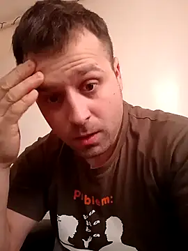 Snapshot of LucianM6 chatting on 01-01-25, 12:55 LucianM6 online show from 01-01-25, 12:55