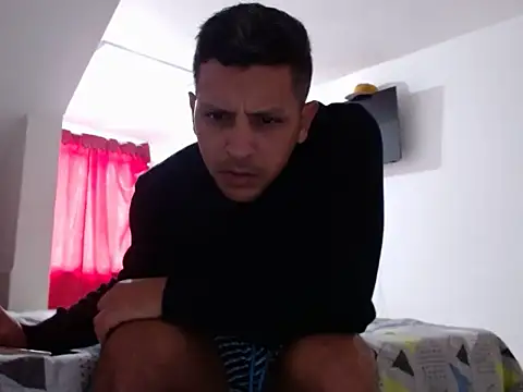 Snapshot of Bamban1419_ chatting on 09-11-25, 03:23 Bamban1419  online show from 09-11-25, 03:23