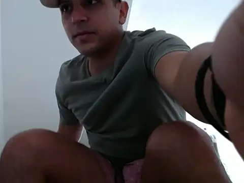 Snapshot of Bamban1419_ chatting on 09-20-25, 02:29 Bamban1419  online show from 09-20-25, 02:29