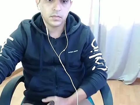 Snapshot of Bamban1419_ chatting on 10-19-25, 07:47 Bamban1419  online show from 10-19-25, 07:47