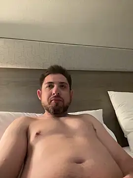 caliguy37 online show from 02-18-25, 03:31