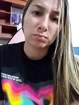 Iris love18 online show from 11-18-25, 02:06