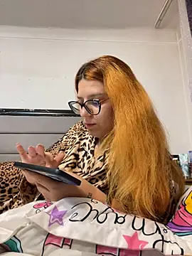 Snapshot of NadiraNoor chatting on 12-13-24, 11:28 NadiraNoor online show from 12-13-24, 11:28