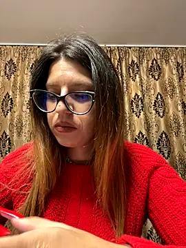 Snapshot of NadiraNoor chatting on 10-05-25, 07:56 NadiraNoor online show from 10-05-25, 07:56