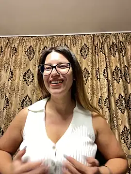 Snapshot of NadiraNoor chatting on 10-20-25, 08:53 NadiraNoor online show from 10-20-25, 08:53