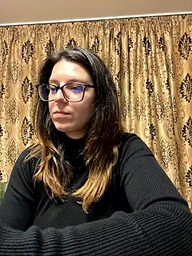 NadiraNoor online show from 04-05-26, 12:41