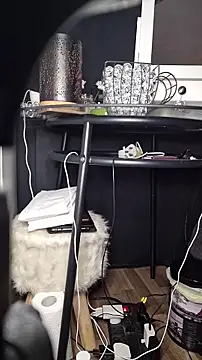 Ina HotX online show from 03-20-25, 03:47