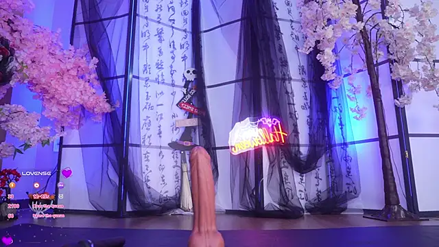 Snapshot of Marry_Cordy chatting on 10-30-25, 02:57 Marry Cordy online show from 10-30-25, 02:57