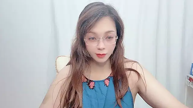 Toookiss online show from 10-04-25, 02:04