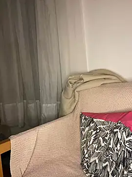 milkyhonybaby online show from 03-18-25, 06:26