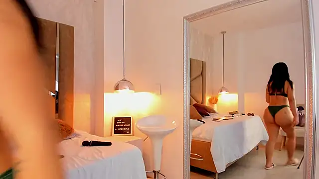 Martinaa Jones  online show from 03-16-25, 08:11