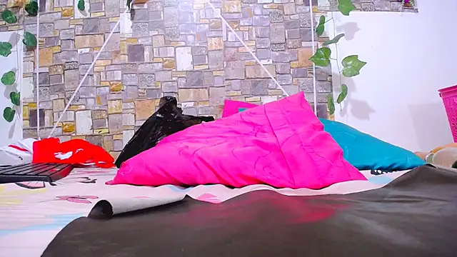 MaidenGame online show from 10-31-25, 03:46