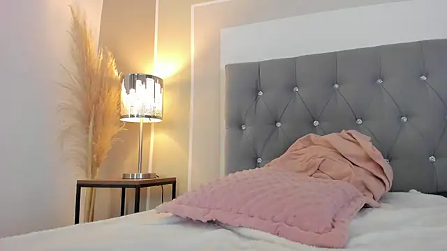 mailin18 online show from 01-21-25, 04:32