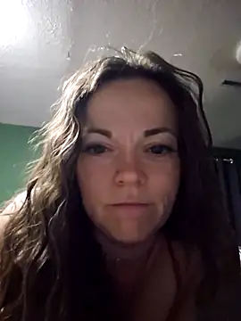 Glitt3rqueen341 online show from 09-12-25, 05:51