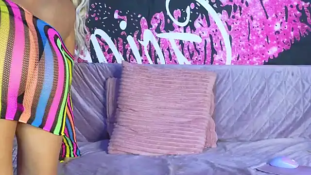 Snapshot of HurleyConor chatting on 09-26-25, 06:06 HurleyConor online show from 09-26-25, 06:06