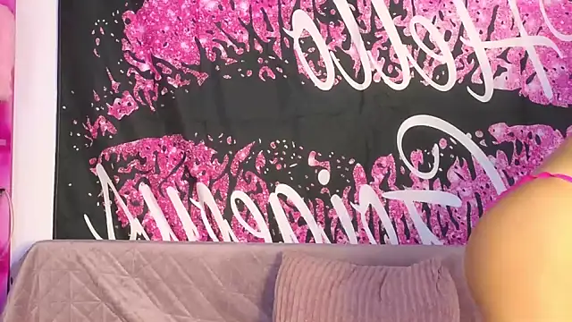 Snapshot of HurleyConor chatting on 10-12-25, 07:07 HurleyConor online show from 10-12-25, 07:07