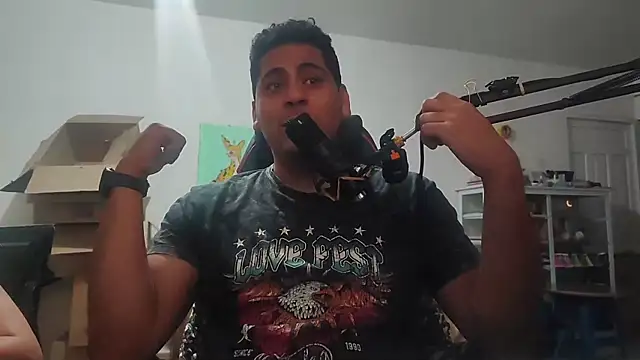 ElferXXX online show from 10-27-25, 02:37