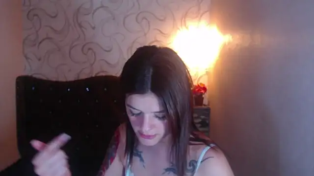 LiaHarryis online show from 03-07-25, 06:54