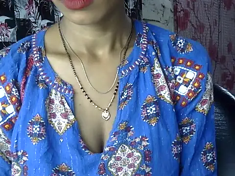 Snapshot of Anjali_Milsi chatting on 10-06-25, 03:48 Anjali Milsi online show from 10-06-25, 03:48