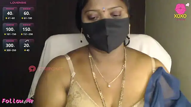 Snapshot of vani-09 chatting on 12-23-24, 05:11 vani-09 online show from 12-23-24, 05:11