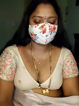 Snapshot of vani-09 chatting on 12-27-24, 10:45 vani-09 online show from 12-27-24, 10:45