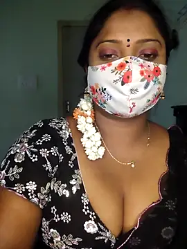 Snapshot of vani-09 chatting on 03-04-25, 10:35 vani-09 online show from 03-04-25, 10:35