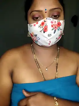 Snapshot of vani-09 chatting on 03-05-25, 11:49 vani-09 online show from 03-05-25, 11:49