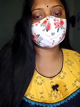 Snapshot of vani-09 chatting on 03-06-25, 04:52 vani-09 online show from 03-06-25, 04:52