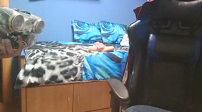 Snapshot of doctorlechee chatting on 03-07-25, 07:38 doctorlechee online show from 03-07-25, 07:38