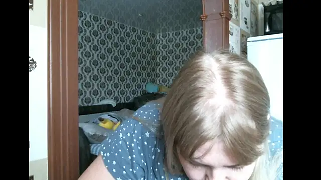 Lady nice cat online show from 11-13-25, 03:05