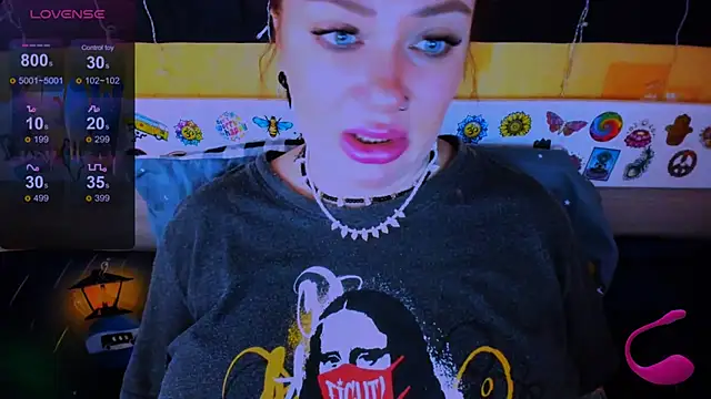 EllieOz online show from 03-11-25, 12:50