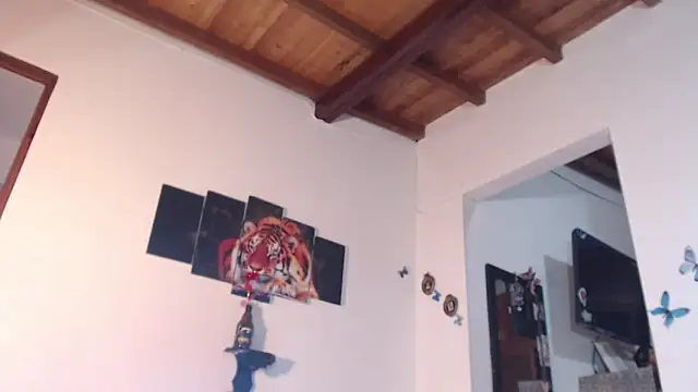 Snapshot of seleneh chatting on 03-19-25, 10:20 seleneh online show from 03-19-25, 10:20