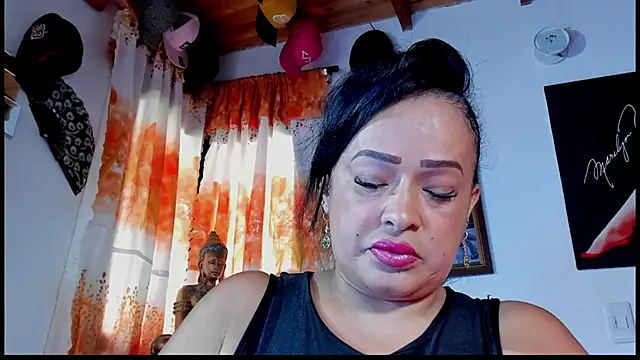 Snapshot of seleneh chatting on 09-26-25, 08:13 seleneh online show from 09-26-25, 08:13