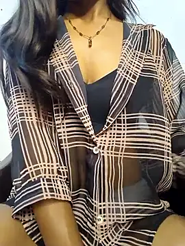Snapshot of seema_raani chatting on 06-21-26, 03:53 seema raani online show from 06-21-26, 03:53