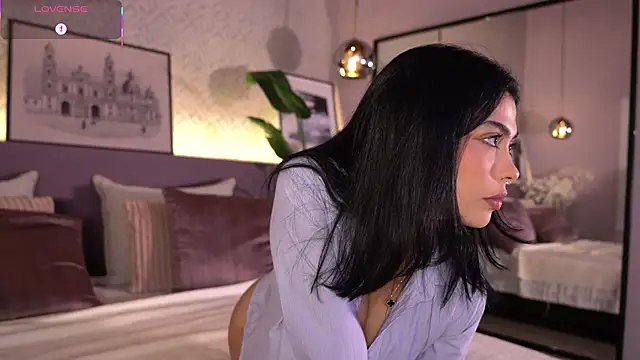 ElleDiane online show from 11-25-25, 10:10