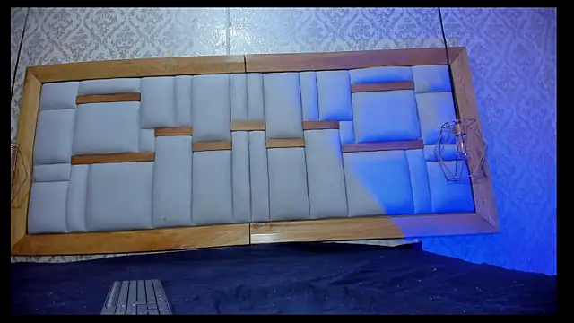 arl chloee online show from 11-05-25, 03:06