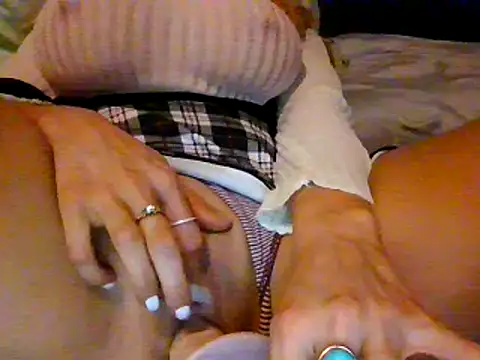 Snapshot of thepeachiestprincesss chatting on 12-31-24, 11:06 thepeachiestprincesss online show from 12-31-24, 11:06