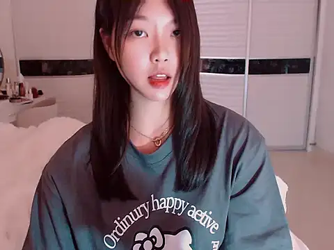 -Lucky Girl online show from 02-12-25, 04:54