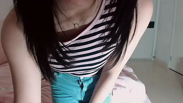 -Lucky Girl online show from 10-26-25, 02:34